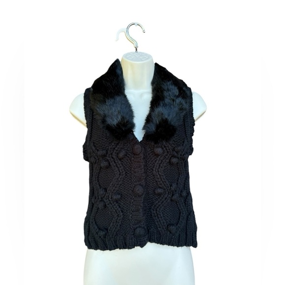 Womens Black Cable Knit Sweater Vest With Real Rabbit Fur Removable Collar Small - Picture 1 of 7